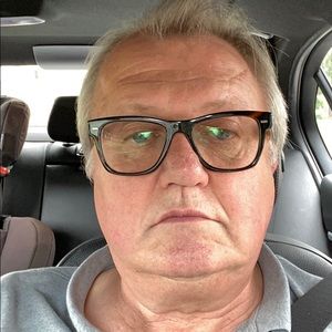 Meet your Posher, Tad